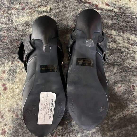Qupid | Platform Heels - Picture 7 of 12